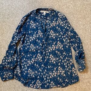 LC Lauren Conrad Heart Pattern Blouse